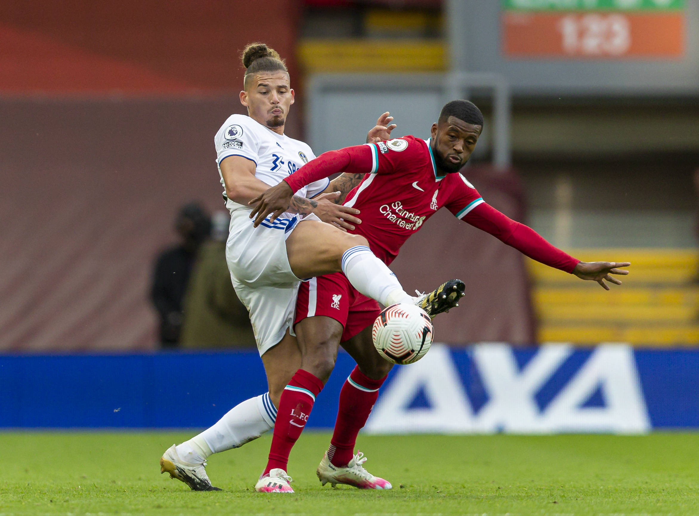 示出自己的 示出自己的