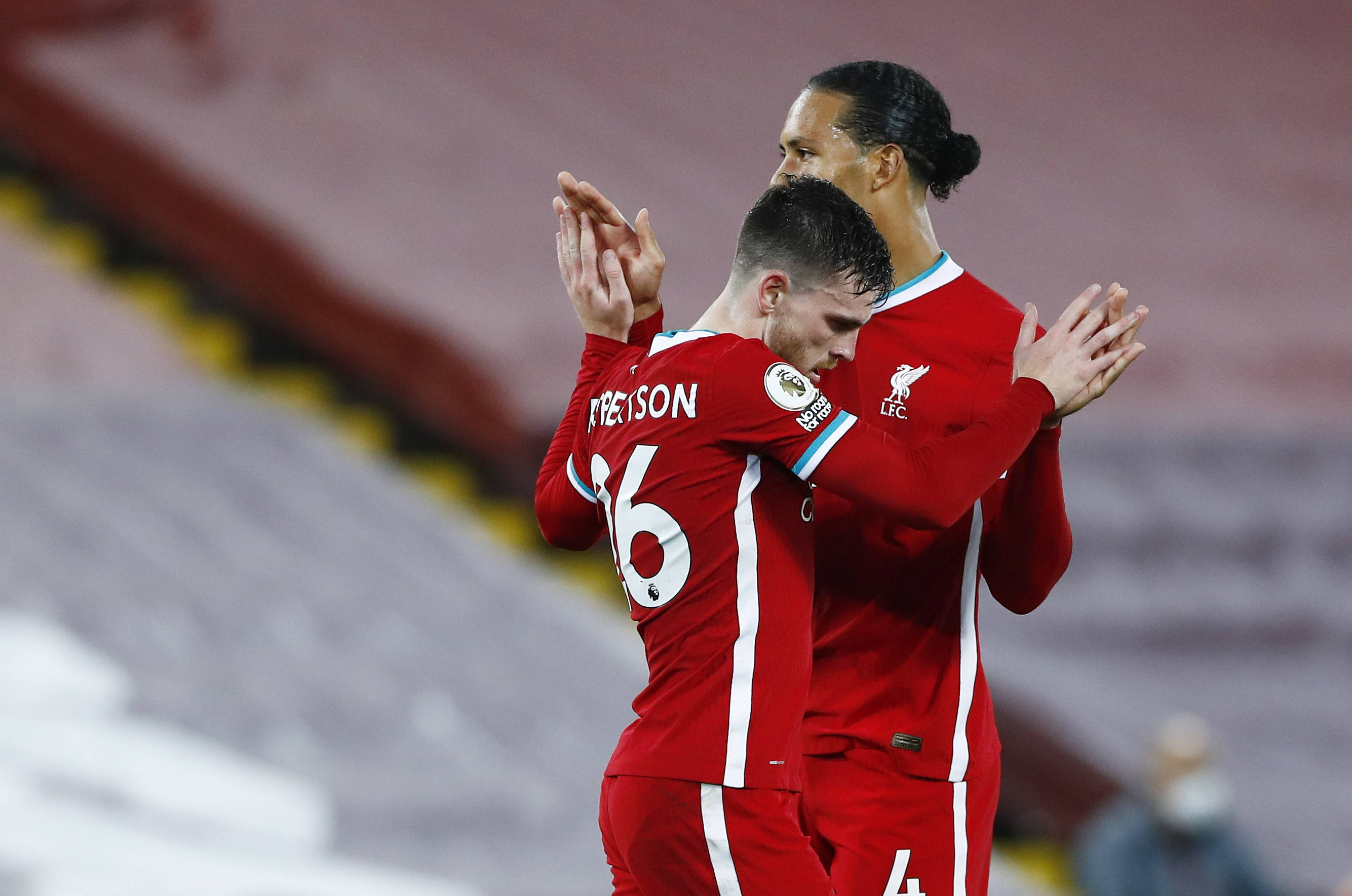 触无疑是一 触无疑是一