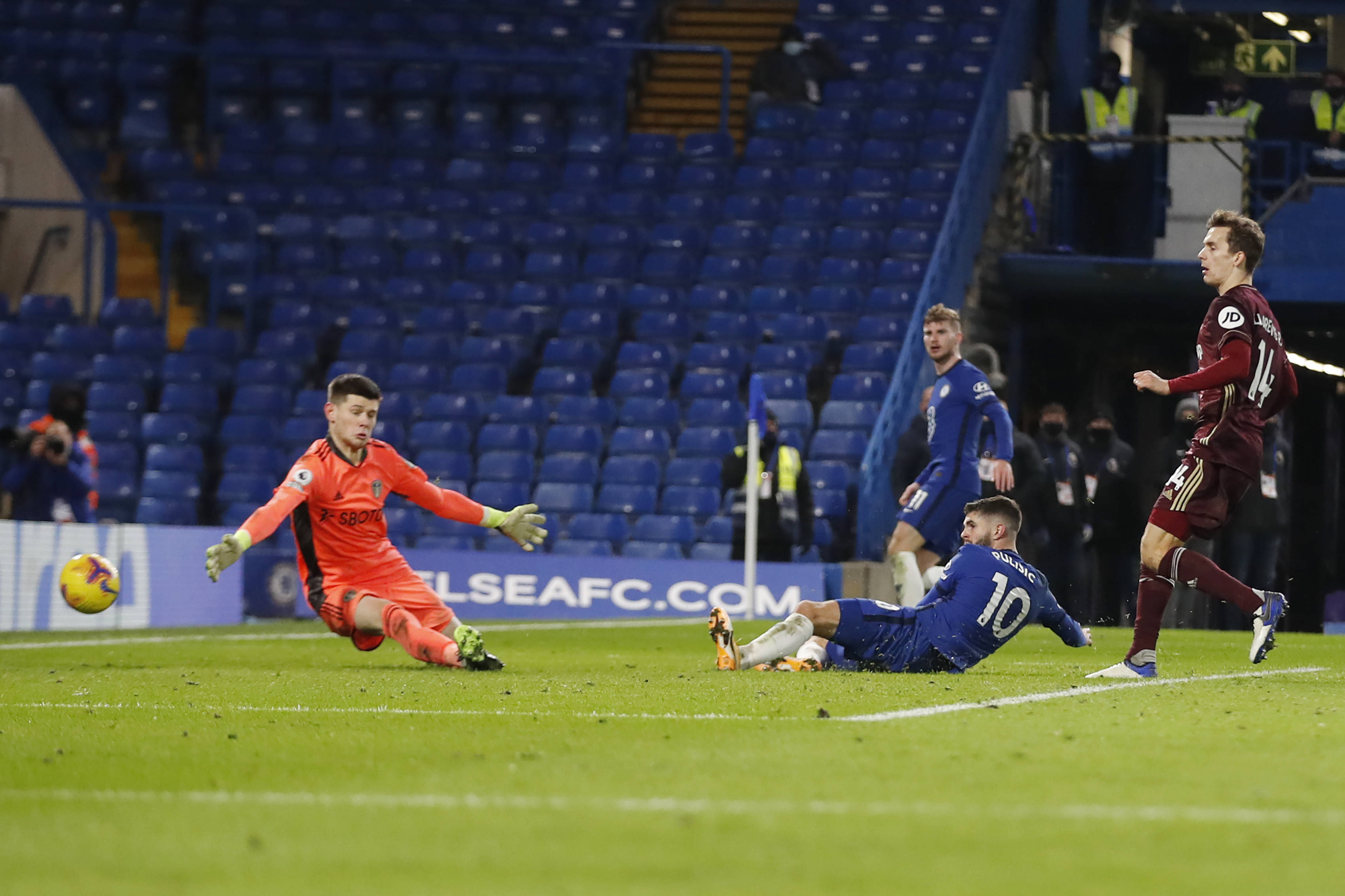 拔的团队精 拔的团队精